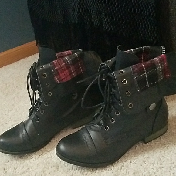 Madden Girl Shoes - Size 7 Madden girl boots worn once